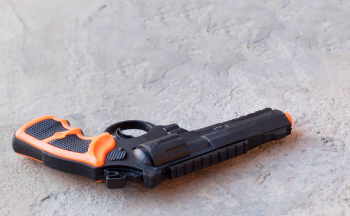 Con pistola de juguete asaltan ferretería de Chiapas; se llevan 3 mil pesos y un celular 