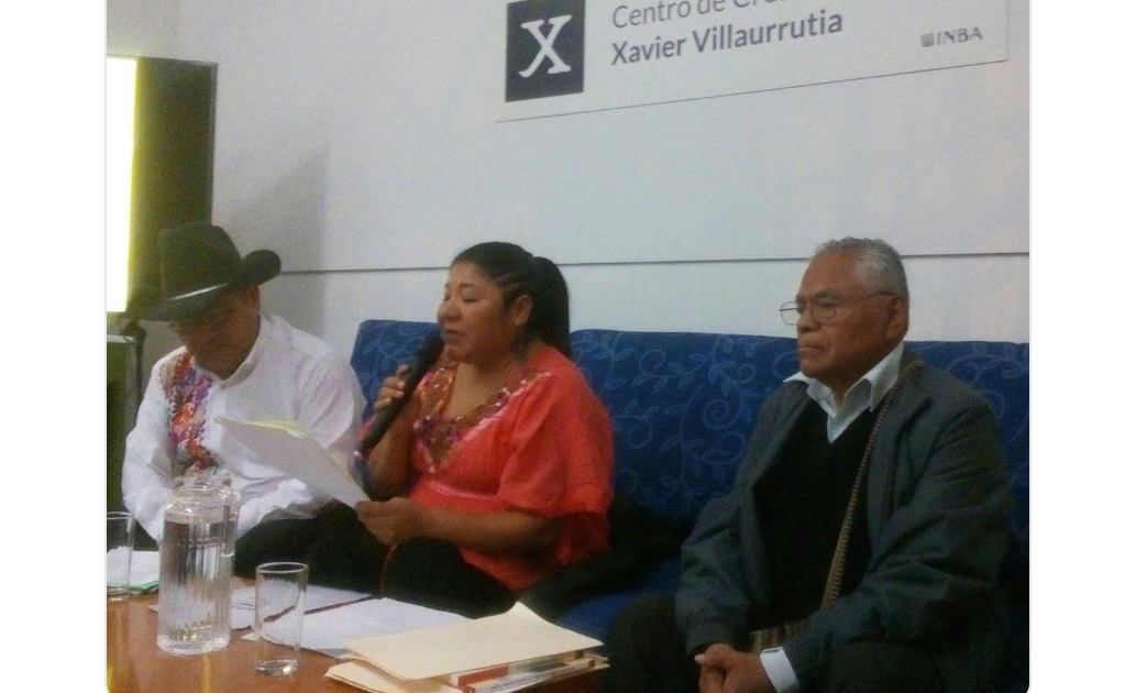 Poetas oaxaqueños destacan la importancia de rescatar las lenguas originales