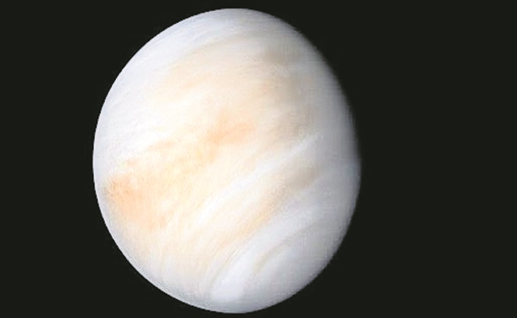 Phosphine discovered in Venus' clouds hints at potential for alien life 