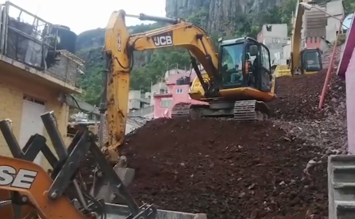 Van 4 casas demolidas en la zona del derrumbe en el Cerro del Chiquihuite 