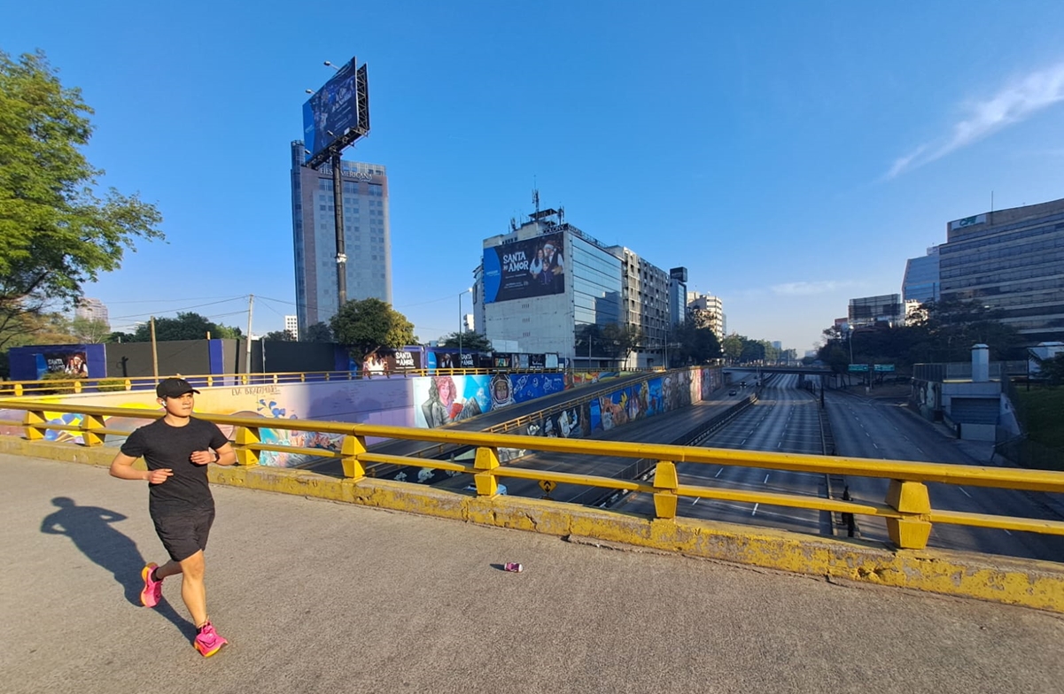 Calles de la CDMX lucen vacías al inicio del 2024