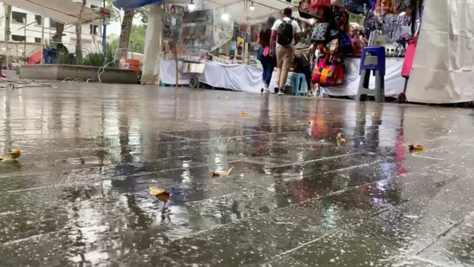 Llueve, por fin, en la seca y calurosa Ciudad de México