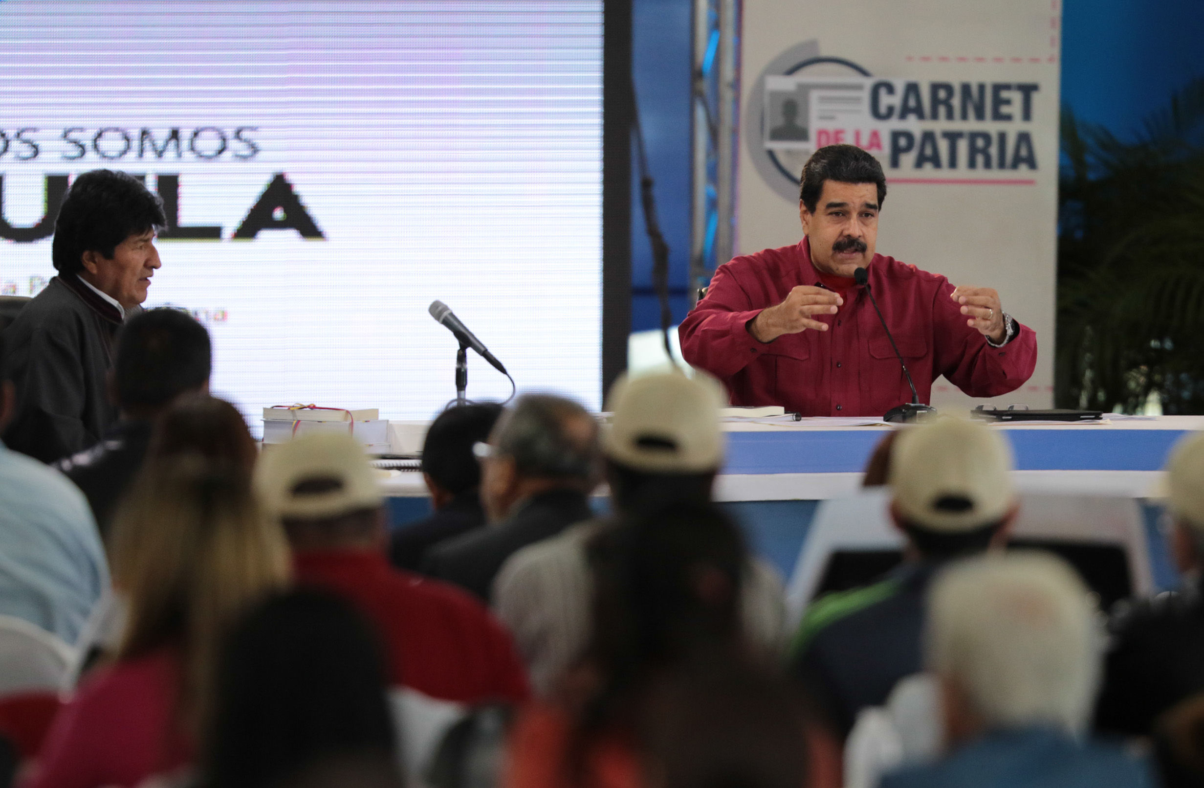Maduro afirma que Leopoldo López participó en reuniones para diálogo