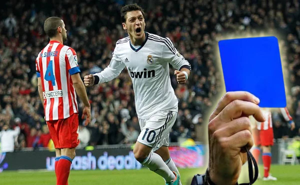 Mesut Özil se burló del Atlético de Madrid por la implementación de la tarjeta azul: "Sólo jugará con seis futbolistas"