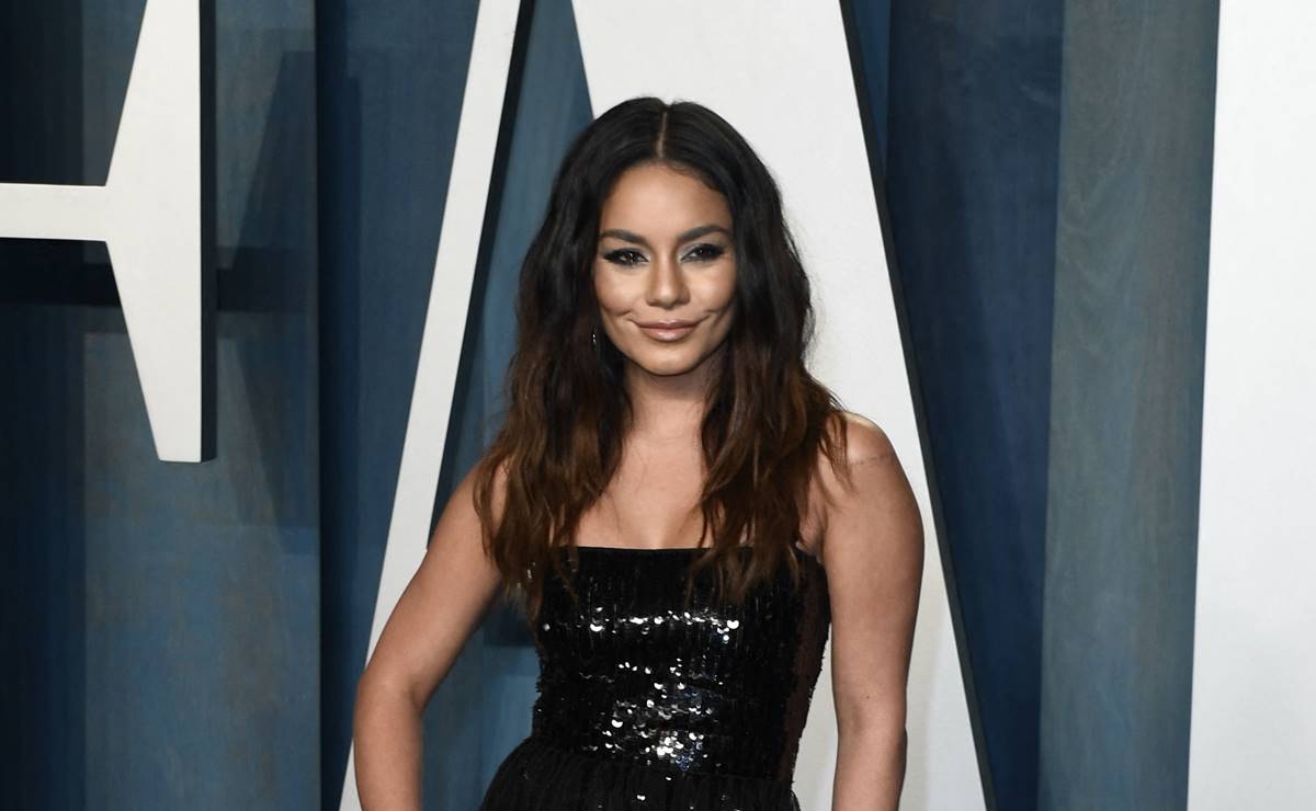 Vanessa Hudgens luce 'figura de infarto' con atuendo deportivo