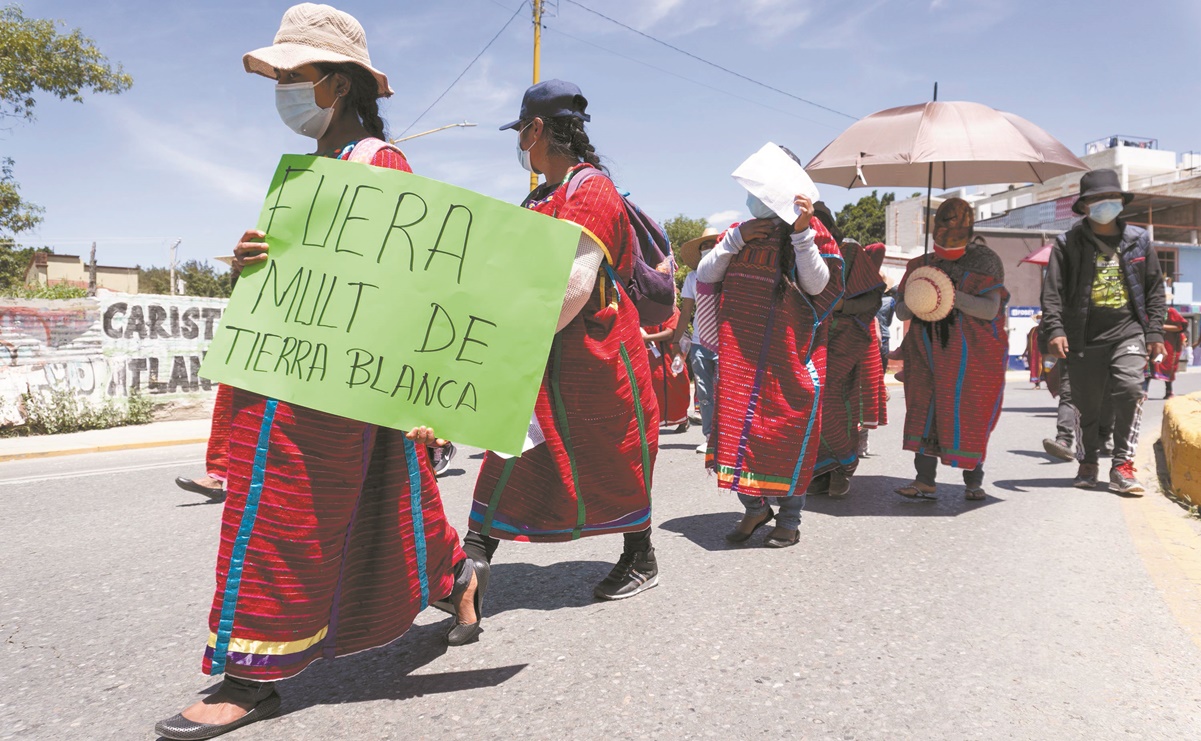 Inicia proceso para regresar a triquis a su tierra