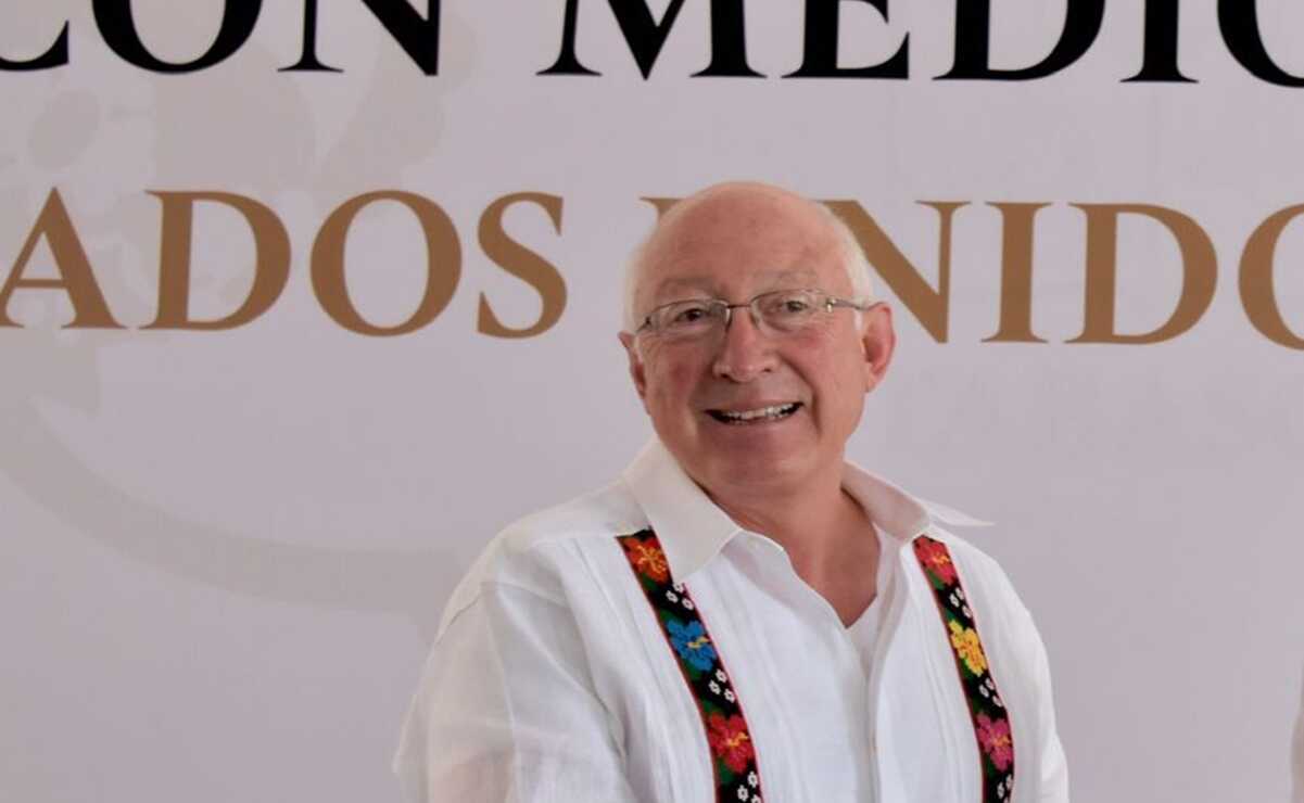 EU tiene la mirada en el sureste de México para invertir, dice el embajador Ken Salazar ante AMLO y empresarios