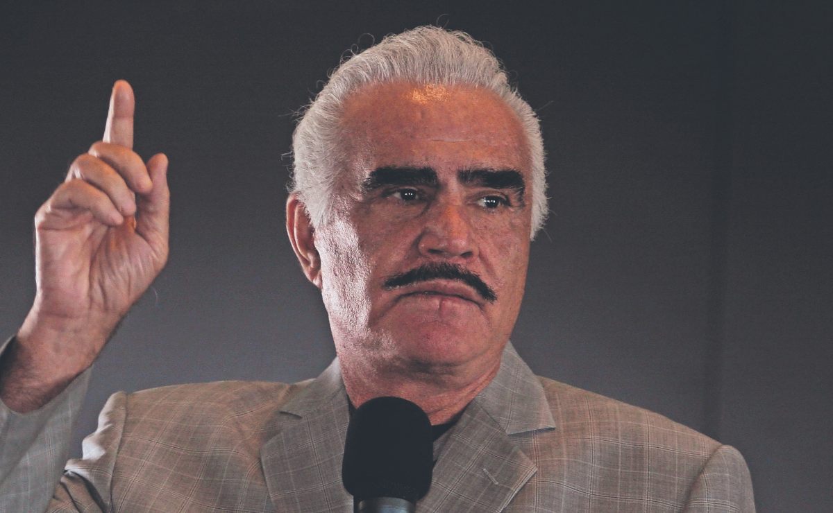 Vicente Fernández se encuentra muy grave: "les pedimos oraciones" 