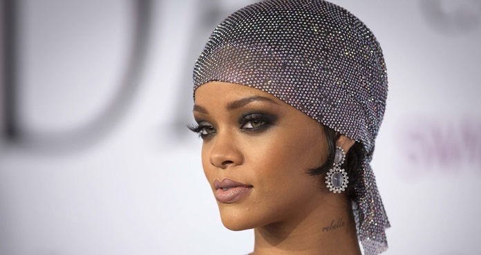 Rihanna, de vendedora de sombreros a la artista más rica del mundo