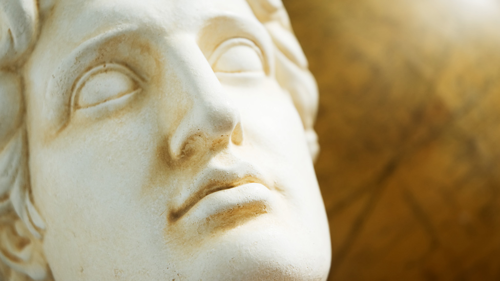 ¿Alejandro Magno murió por una enfermedad neurológica?