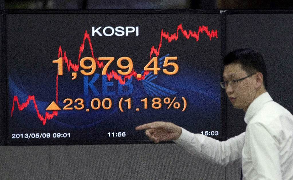Bolsas de Asia cierran a la baja; Shanghai cae 8.5%