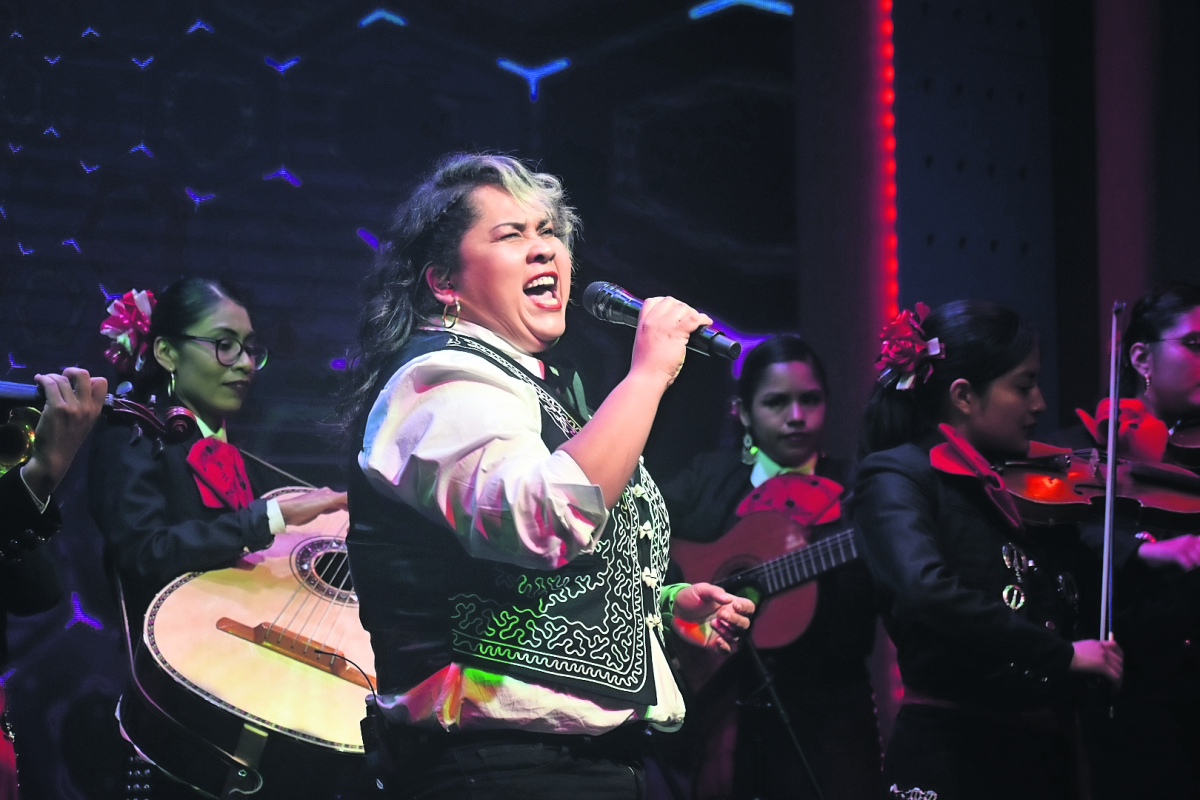 Vivir Quintana es distinta a Paquita la del Barrio