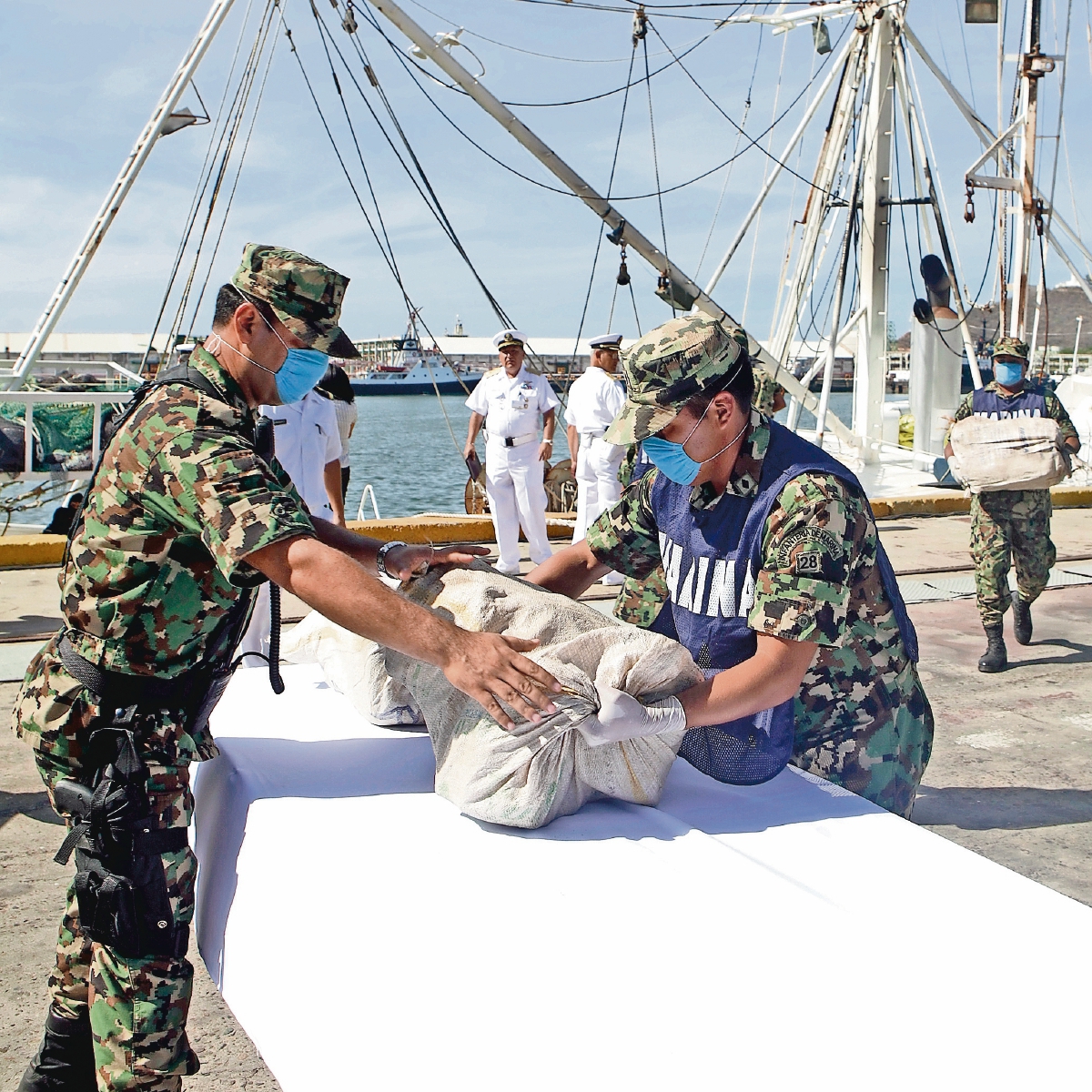 Asegura la Marina cocaína en Acapulco