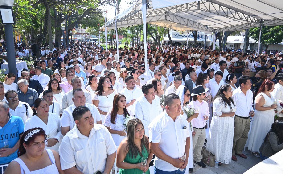 Con más de mil parejas, Veracruz rompe récord de bodas colectivas