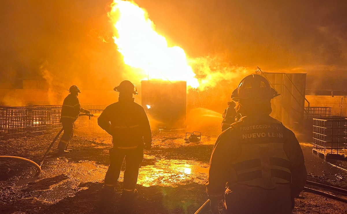 Fuerte incendio provoca movilización en Escobedo, NL; se desconoce si hay lesionados