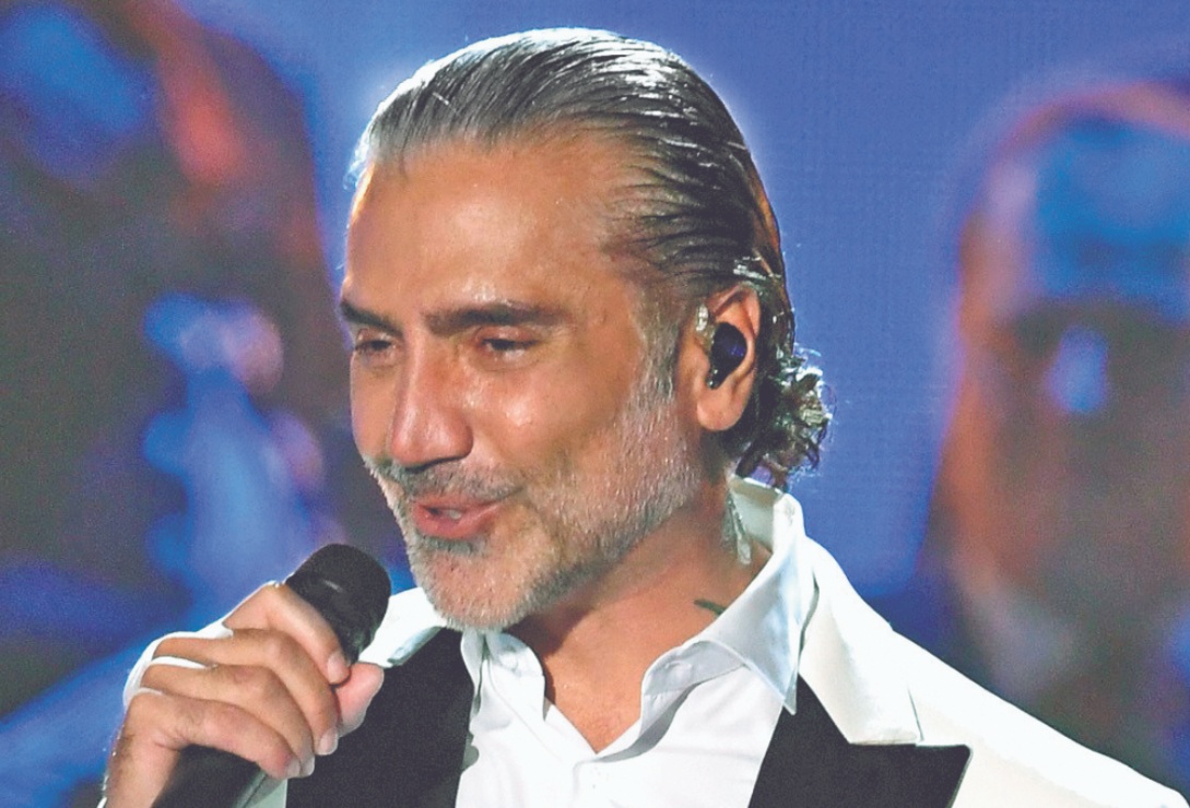 Entrevista confirma el estado de ebriedad de Alejandro Fernández durante concierto