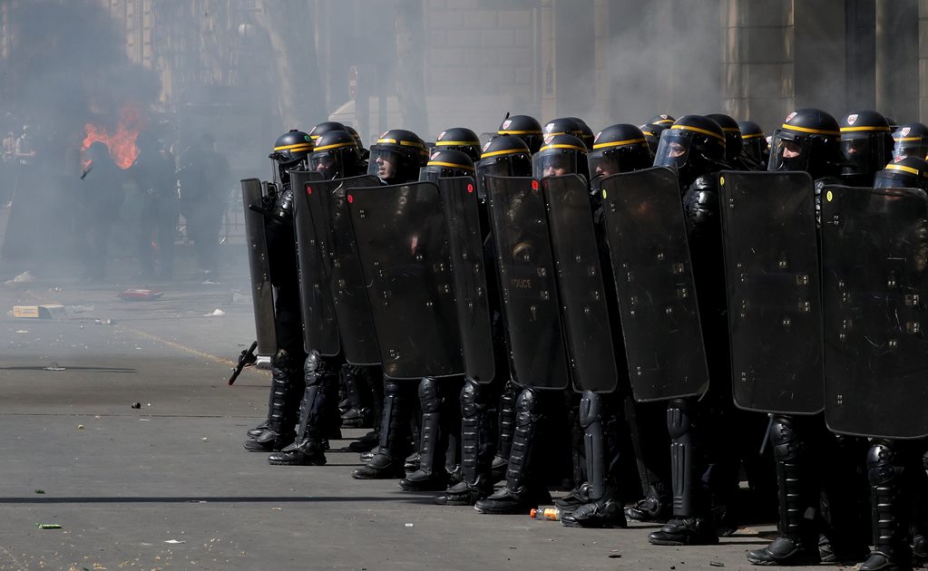 Investigan a los “chalecos amarillos” por suicidios de policías en Francia