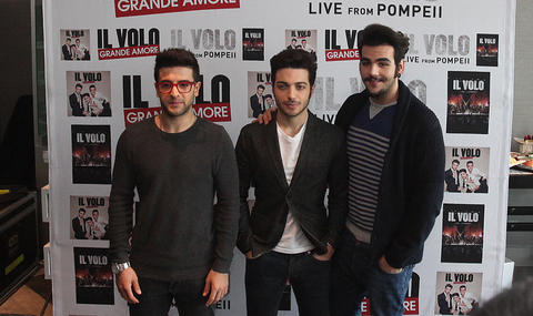 No todo es glamour para el trío Il Volo