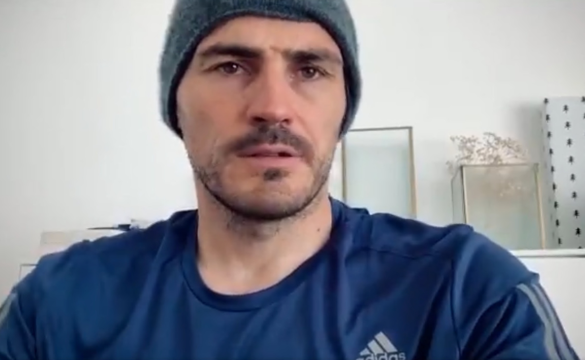 Iker Casillas sorprende con su cambio de imagen