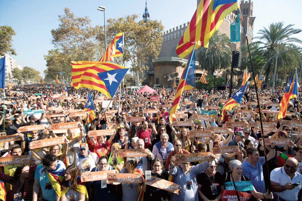 Cataluña pone a España en crisis política