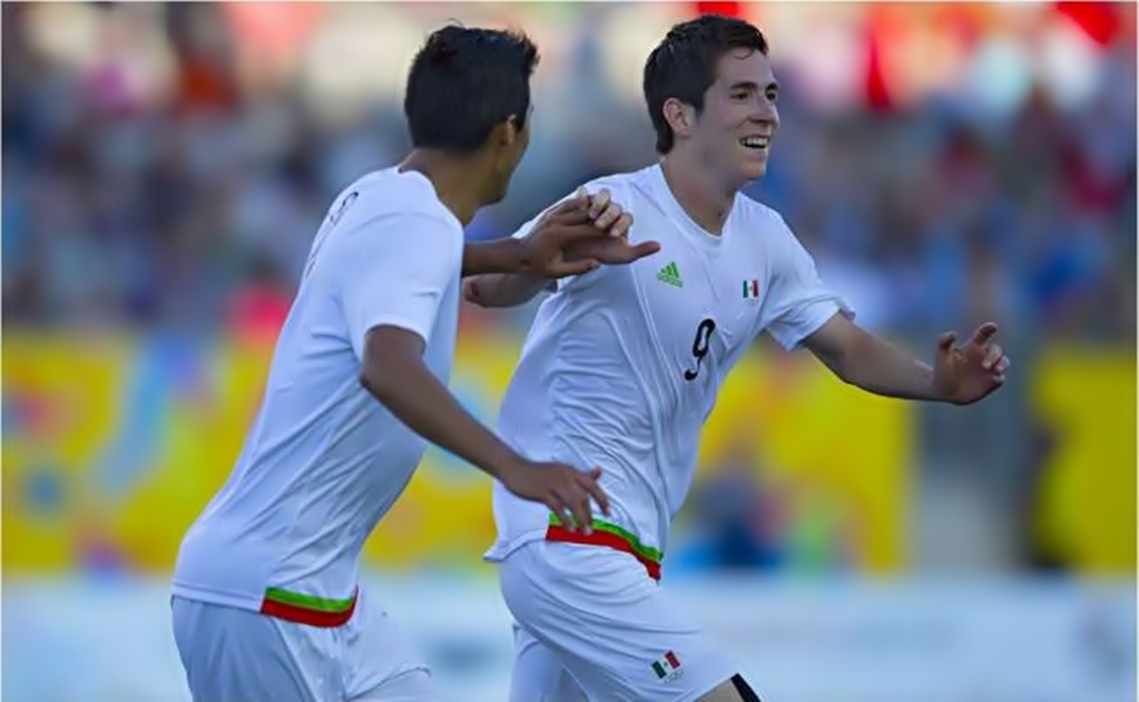 Mexico gets to semis on Pan-Am soccer
