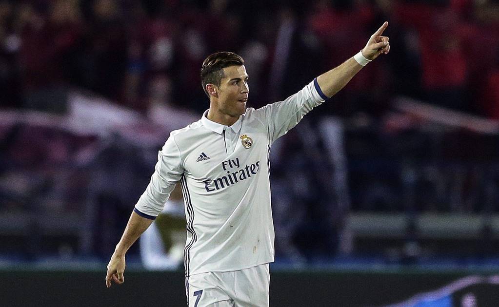Equipo chino lanza millonaria oferta por Cristiano Ronaldo