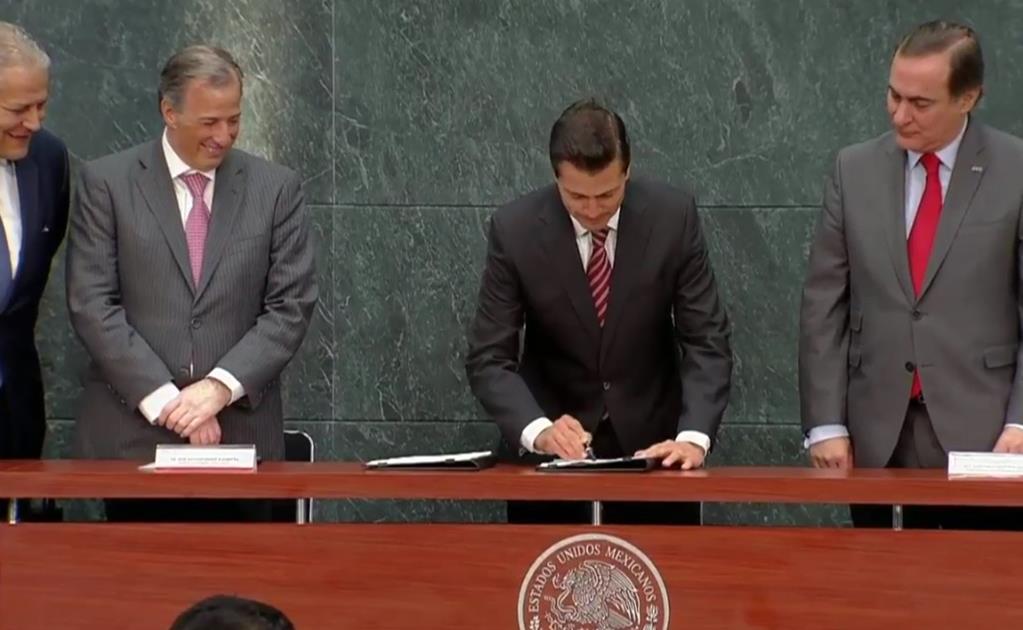 Peña Nieto anuncia estímulos fiscales para repatriación de capitales y apoyo a Pymes