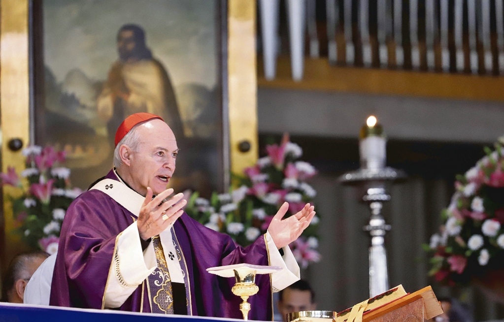 Atentar contra la vida es atentar contra Dios: Arzobispo de México a Suprema Corte