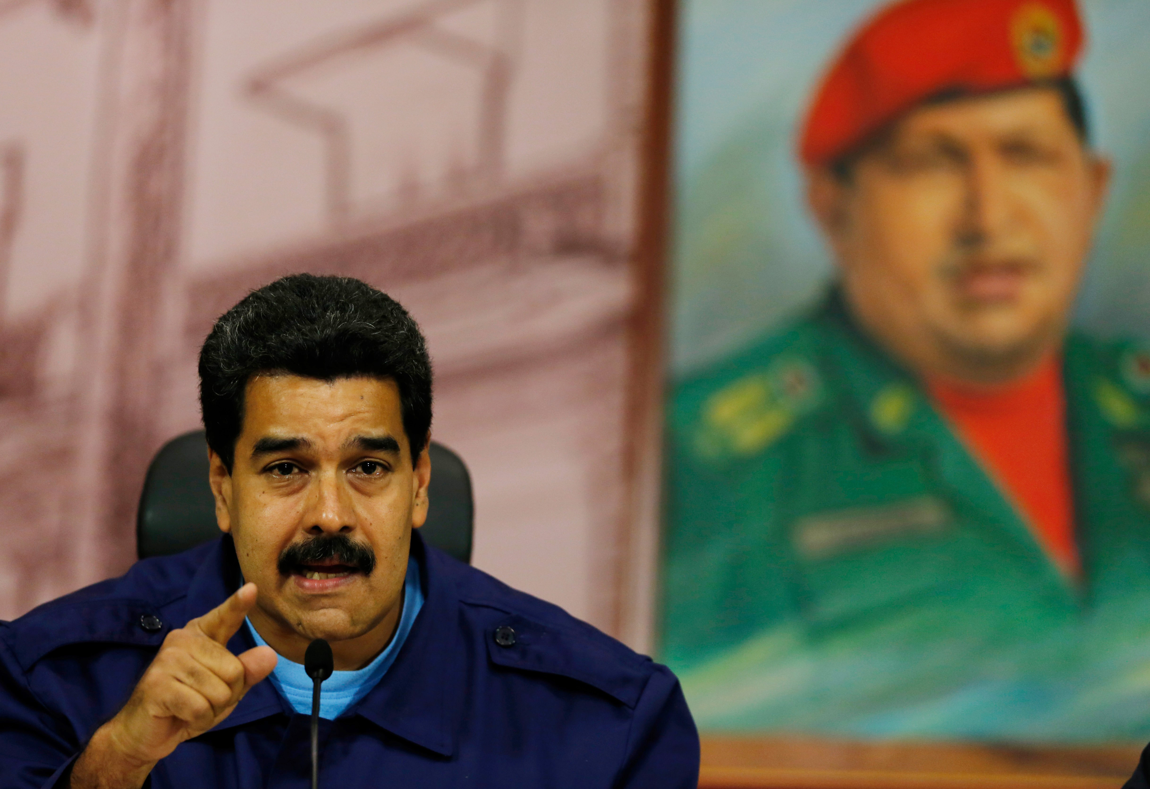 EU sanciona a otros 8 venezolanos, incluyendo a hermano de Hugo Chávez