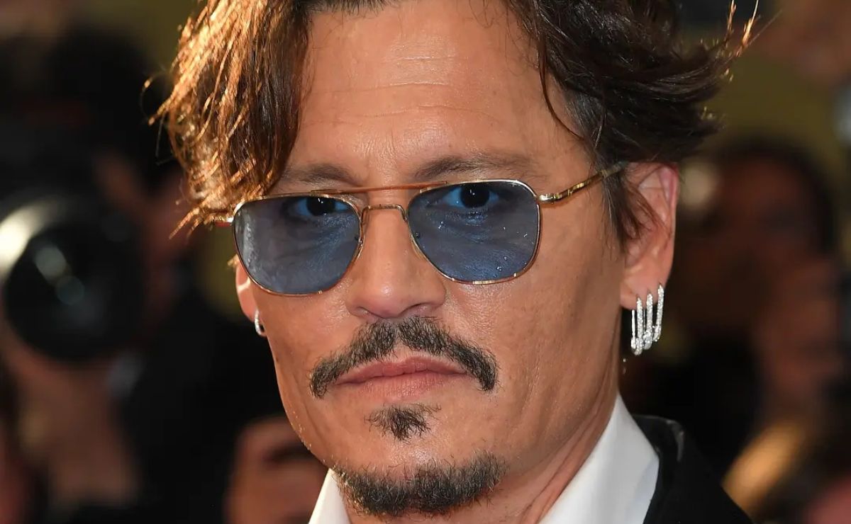 ¿Johnny Depp es primo de la Reina Isabel II?