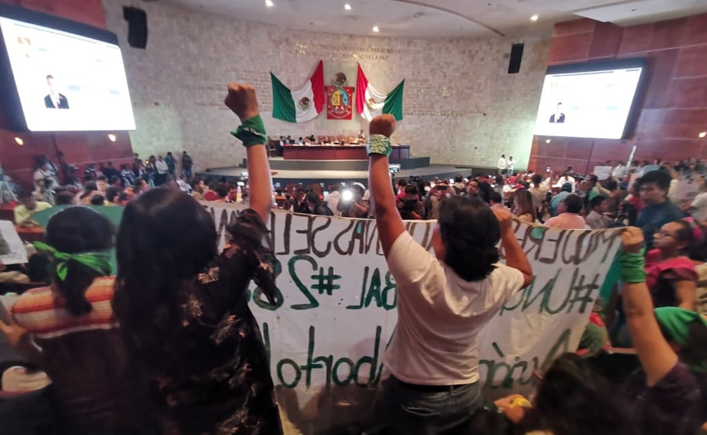 Con 24 votos, Congreso de Oaxaca despenaliza el aborto