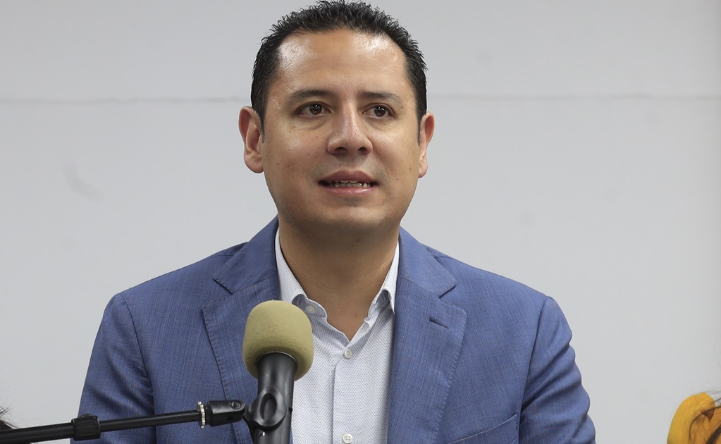 PRD pide a Función Pública investigar "moches" de Pemex