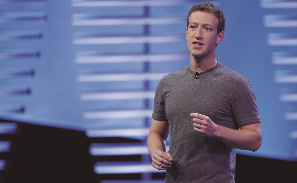 Zuckerberg admite errores que permitieron robar datos de usuarios