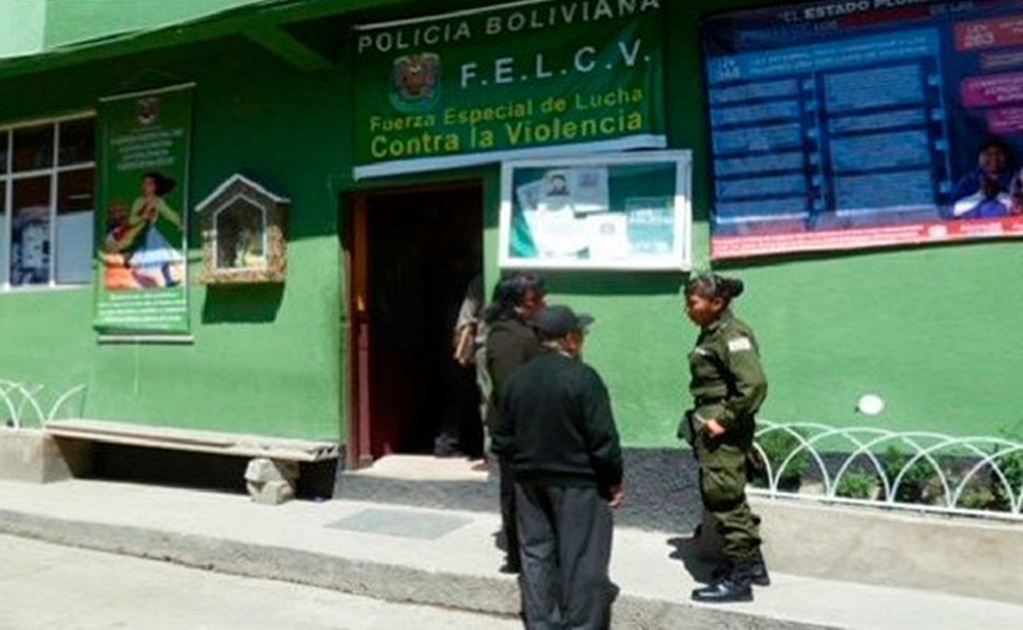 Se suicida en Bolivia mujer que usaba a su hija de 8 años para pornografía