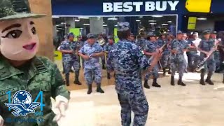 Militares sorprenden con flashmob en plaza comercial