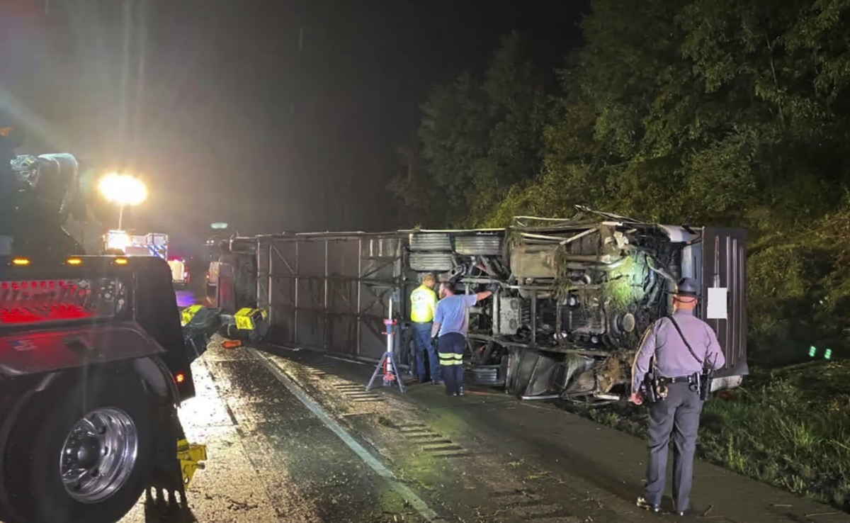 Tragedia en Pensilvania: Choque de autobús deja varios pasajeros muertos