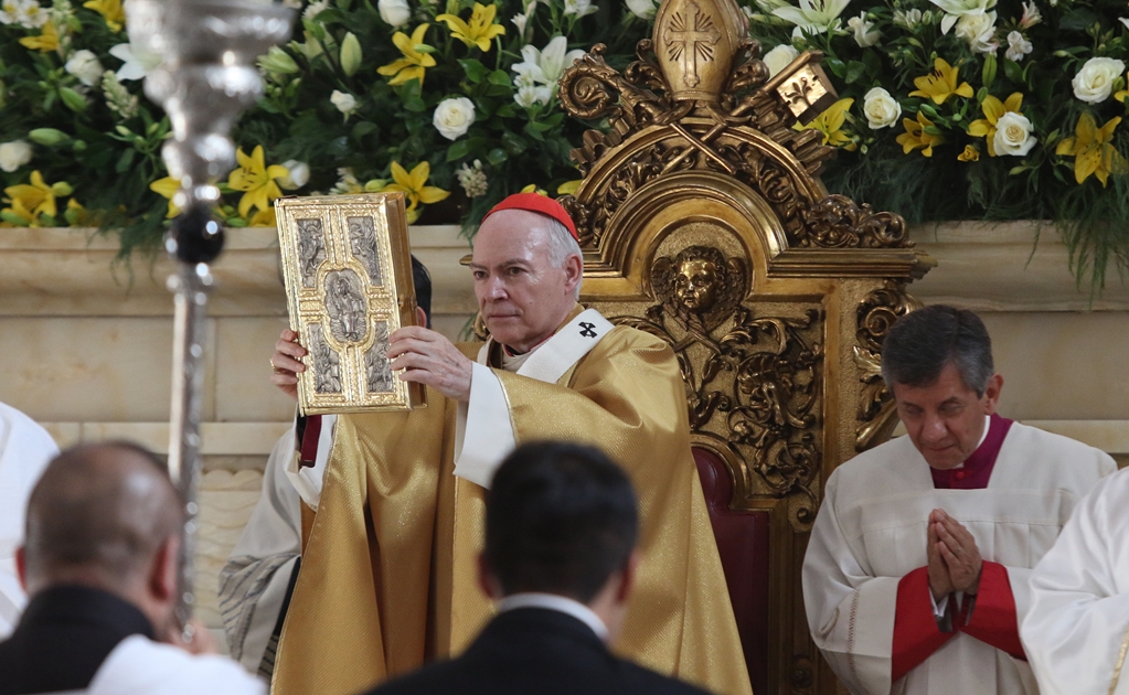 Aguiar Retes pide a sacerdotes seguir ejemplo de Cristo 