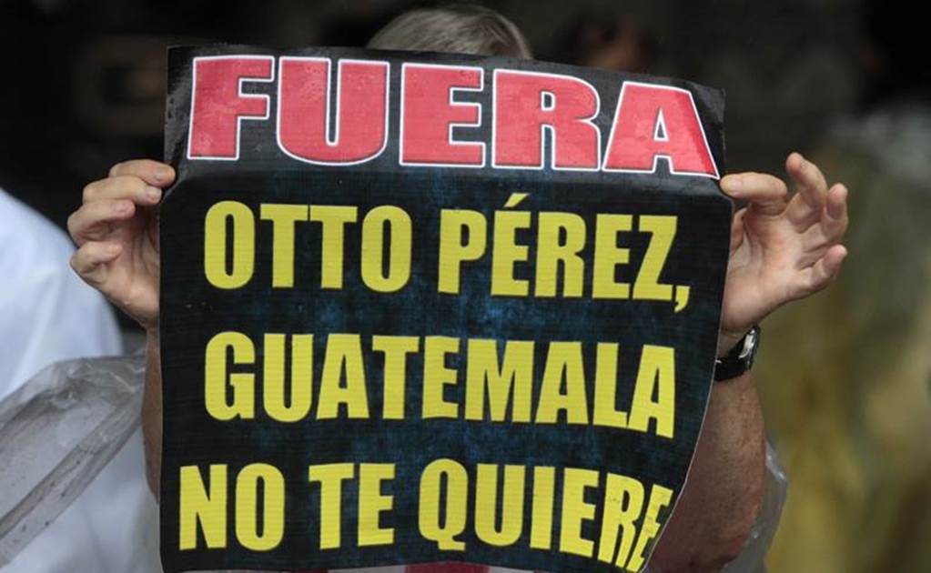 Corte guatemalteca busca quitar inmunidad al Presidente