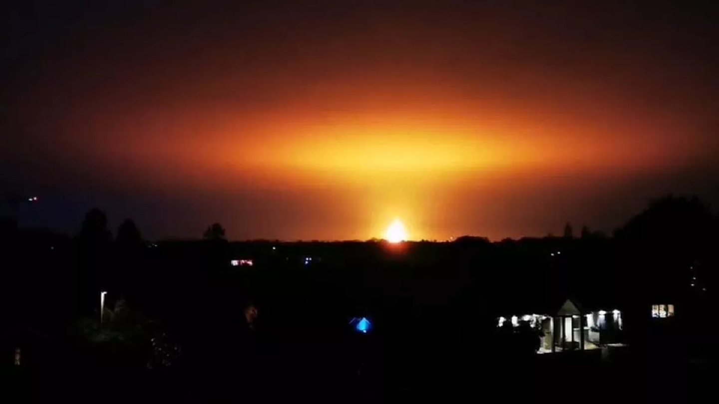 VIDEO. Reportan "explosión masiva" cerca de Oxford, Inglaterra