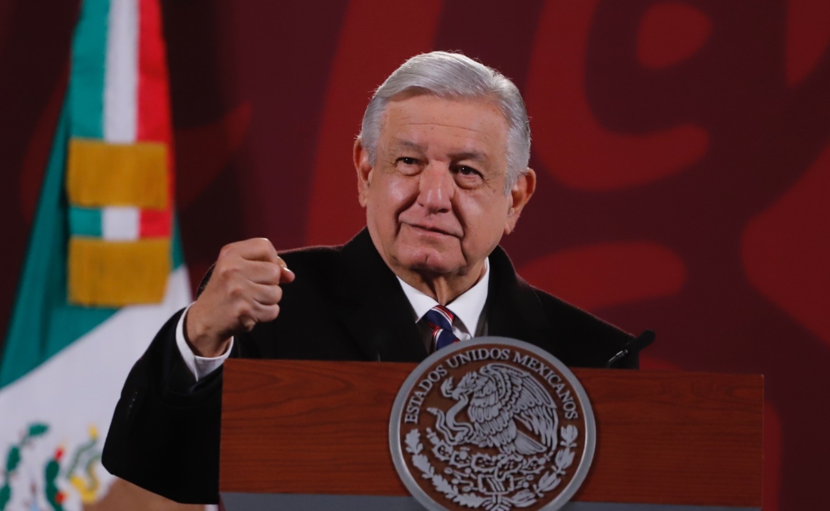 AMLO presume datos de The Economist que pone a México en top 10 de economías 