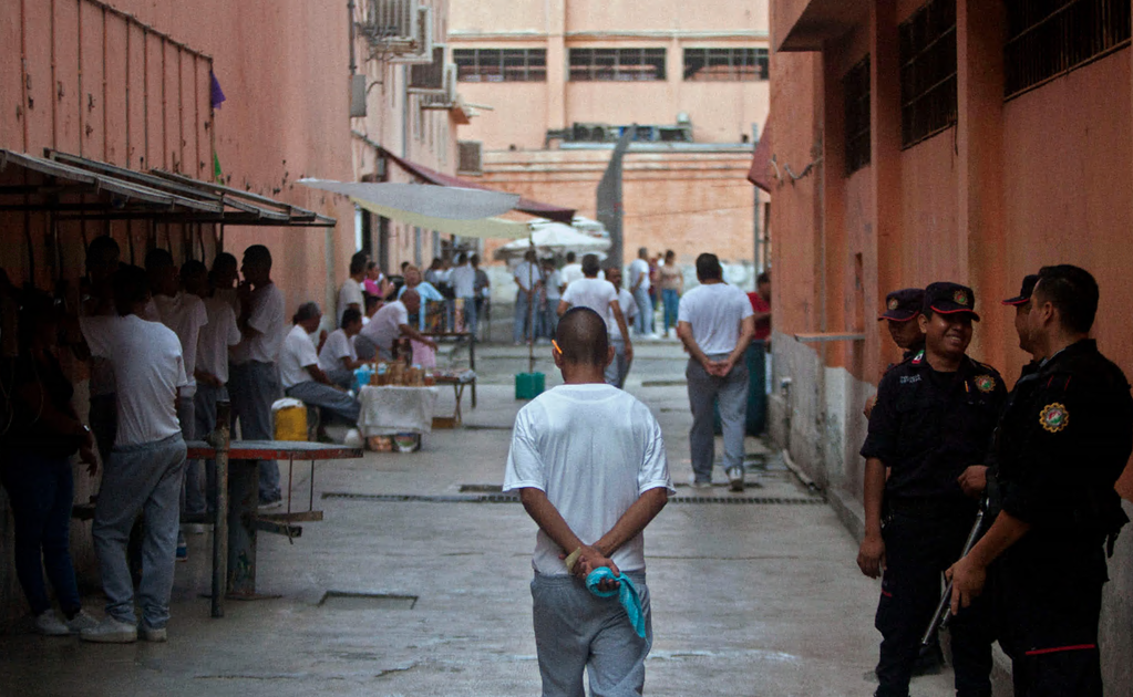 Six inmates are sentenced to 1,200 years in prison in Mexico