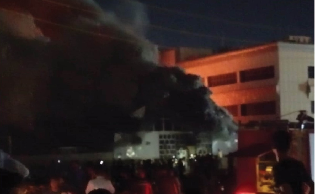 Suman 52 muertos tras incendio en un hospital Covid en Irak; investigan causas
