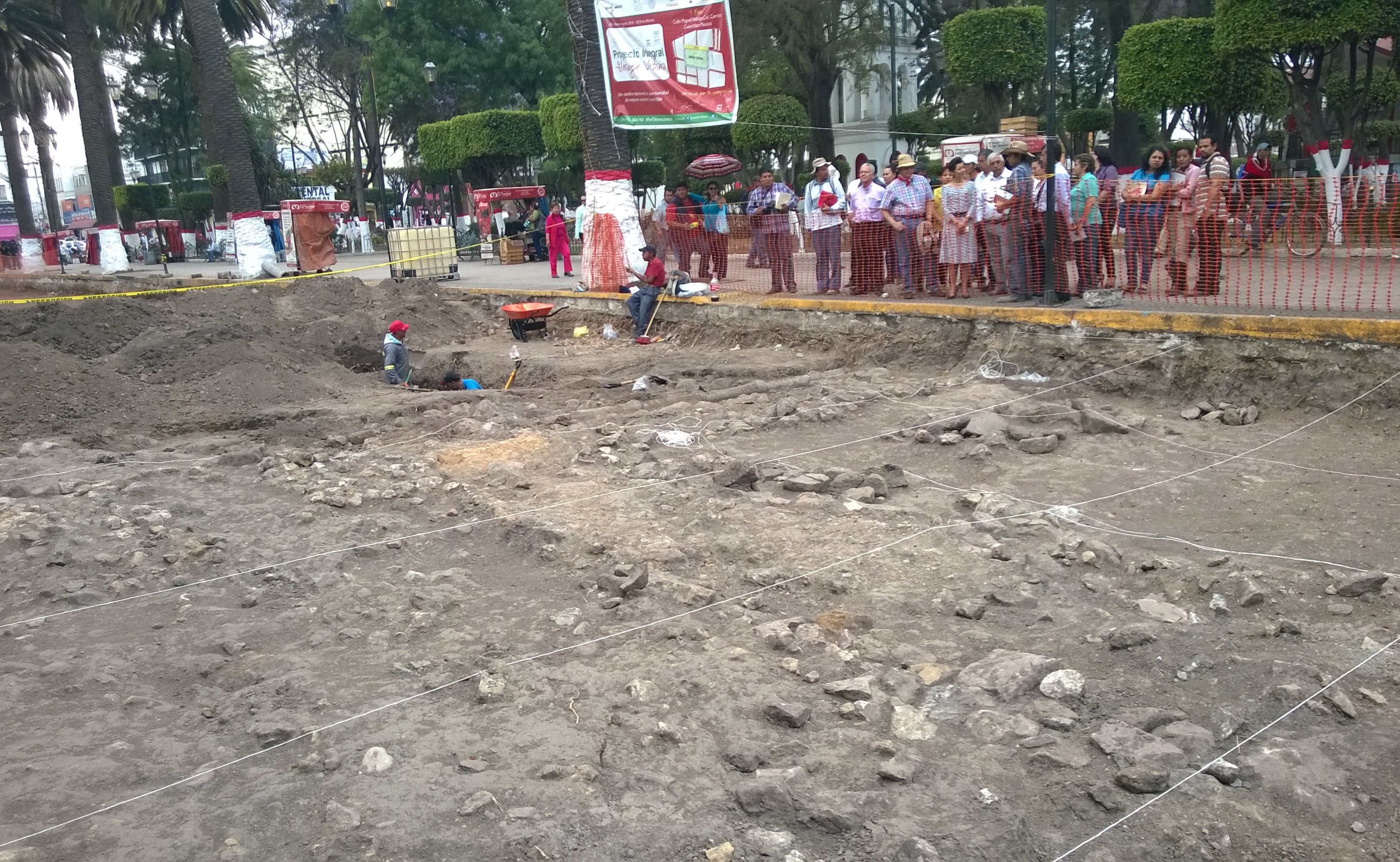 Hallan más de cinco mil restos arqueológicos en Cuautitlán