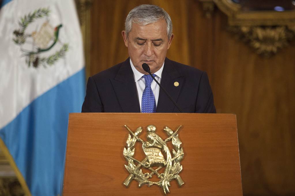 Pérez Molina, primer presidente desaforado que renuncia al cargo