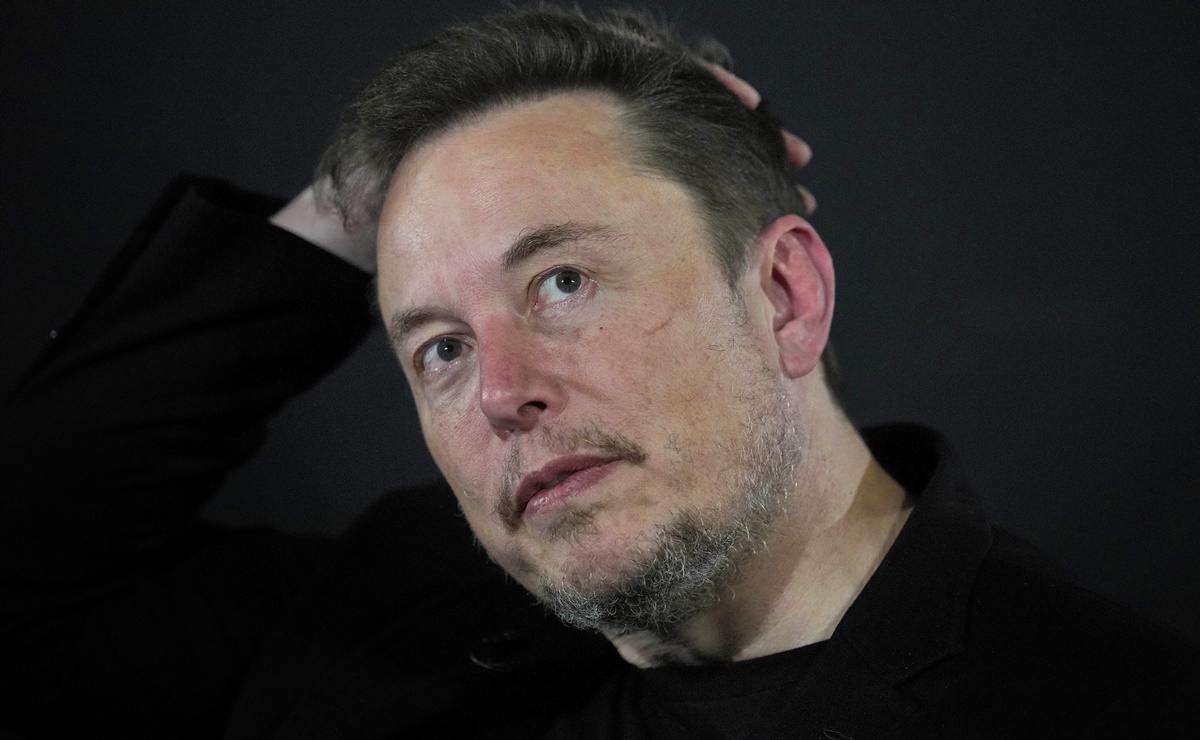 Elon Musk anuncia que Tesla despedirá a unas 15,000 personas