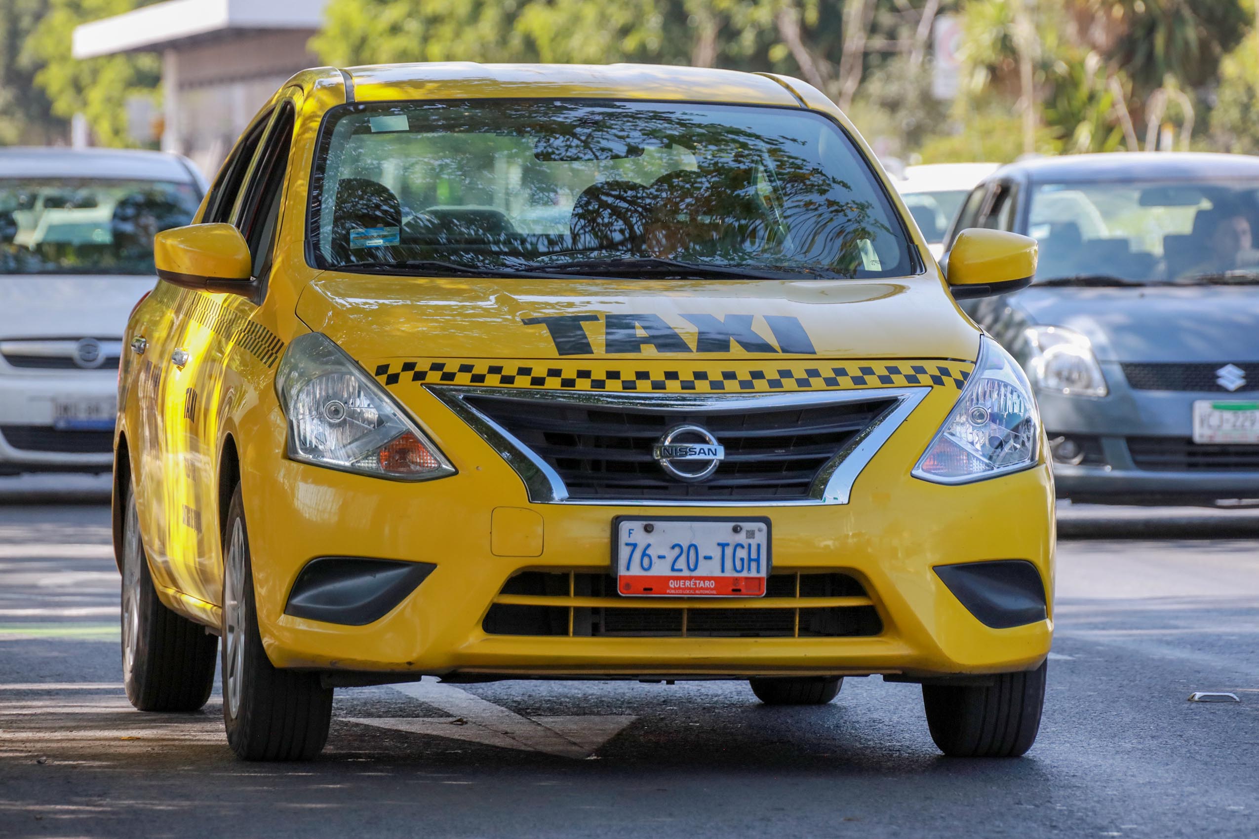 Incentiva IQT crecimiento de flotilla de taxis híbridos