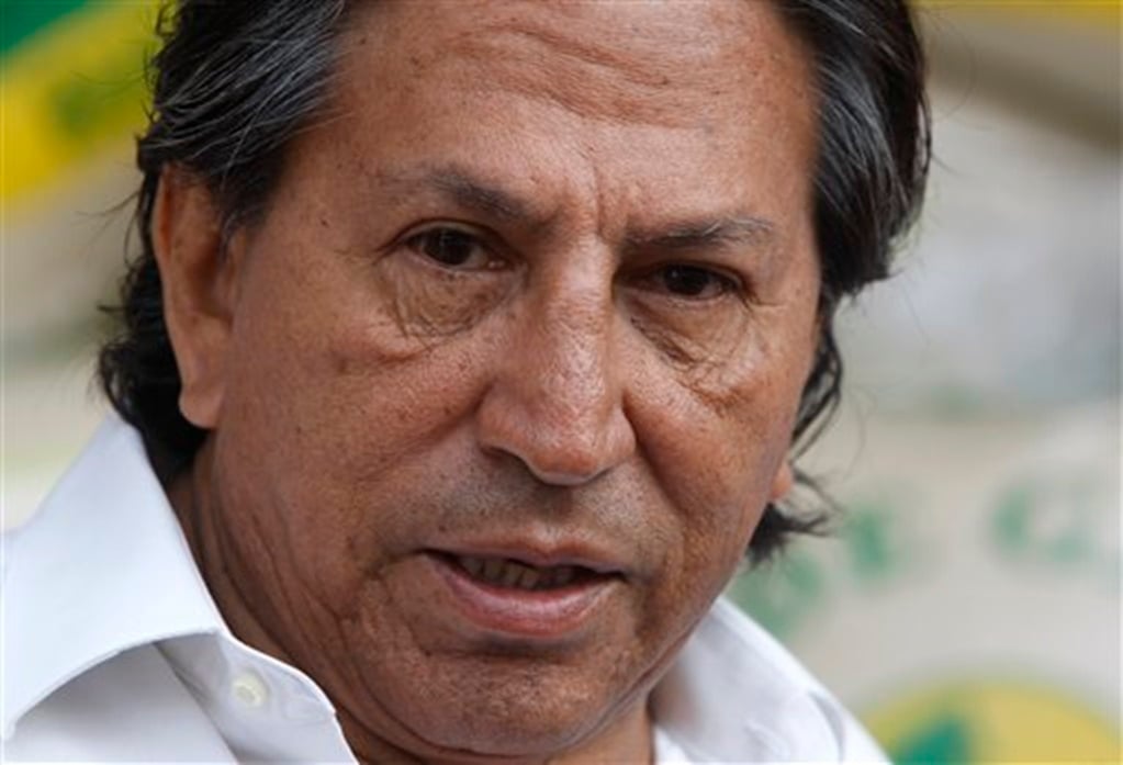 Perú: investigan a expresidente por caso de corrupción con constructora 