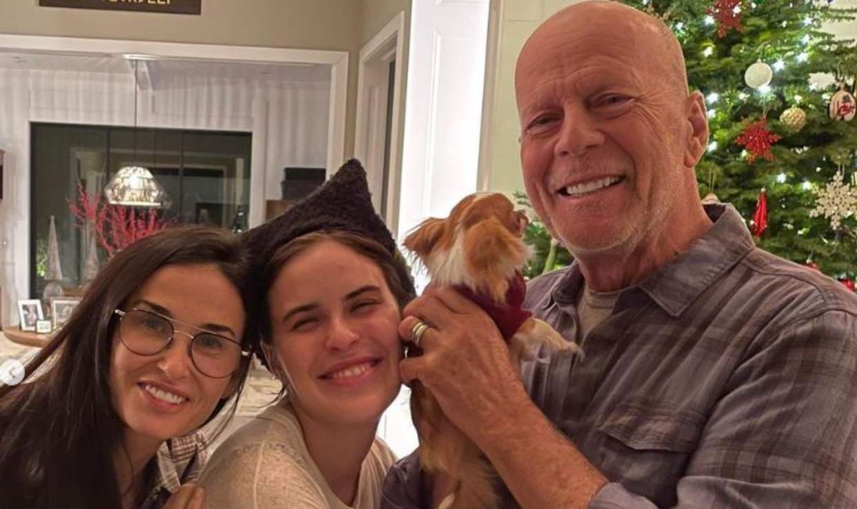 Bruce Willis en sus fotos más recientes: "We are family"