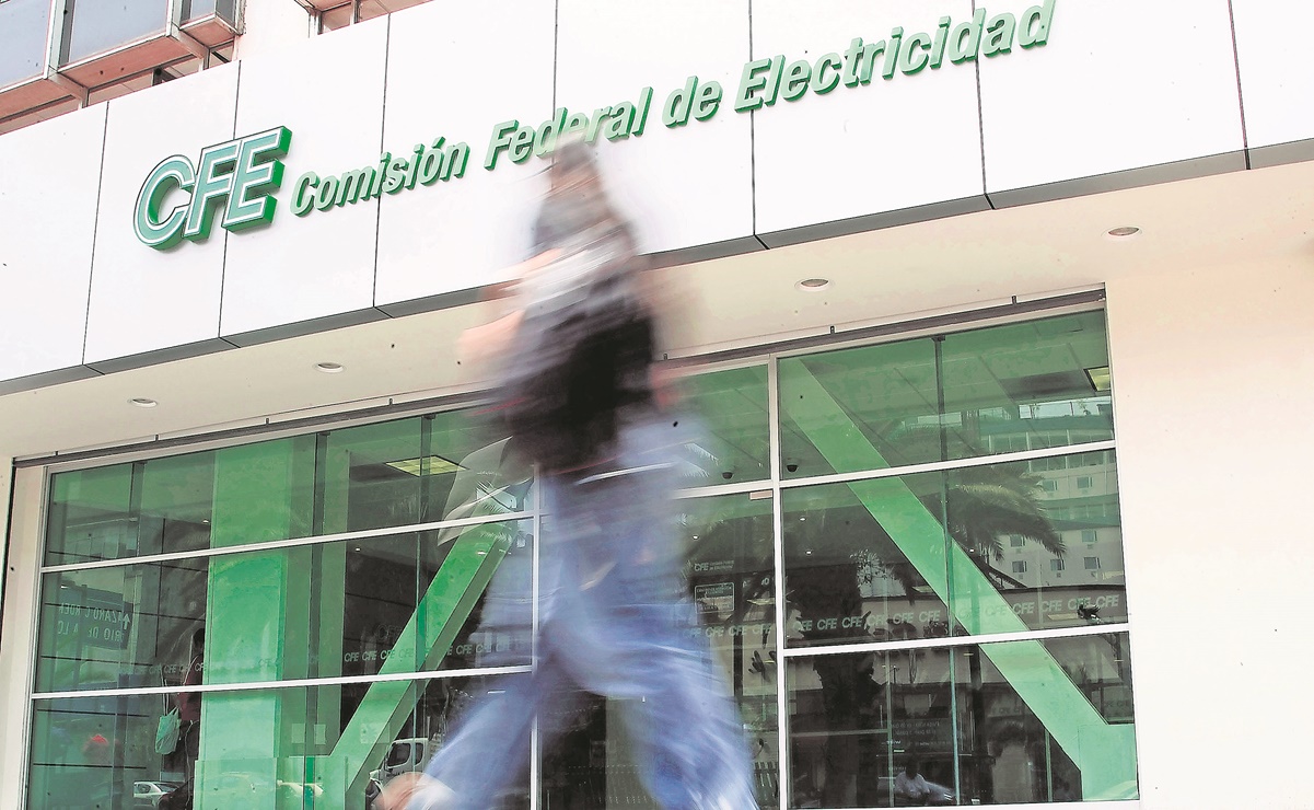 CFE coloca 10 mil millones de pesos en certificados de deuda a la BMV