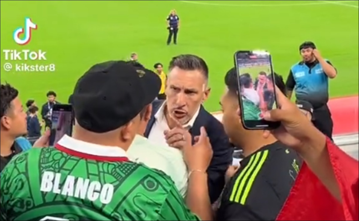 Chaco Giménez se encara con aficionados mexicanos que le reclaman fallas de Santiago